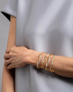 Solanales Gold Crystal Intertwined Cuff Bracelet